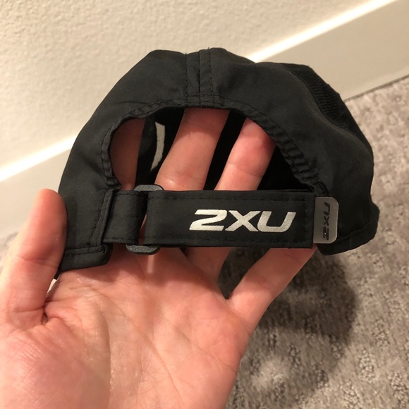 2XU Cap - Picture 2 of 5